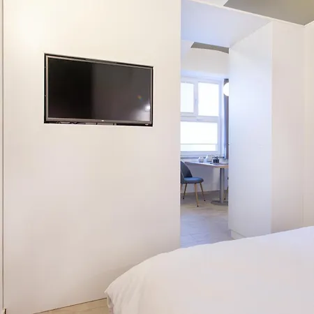 Tivoli Apartment